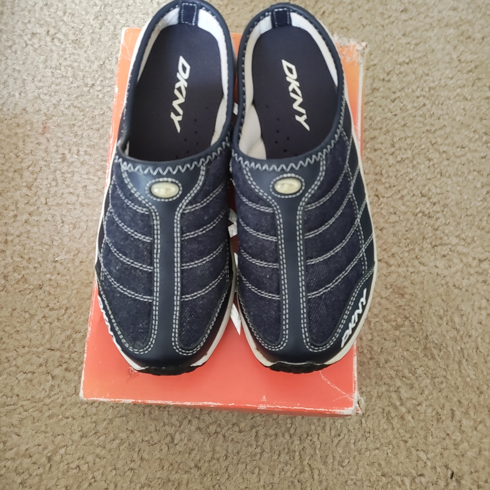 DKNY Kids Navy Slip-On Sneakers